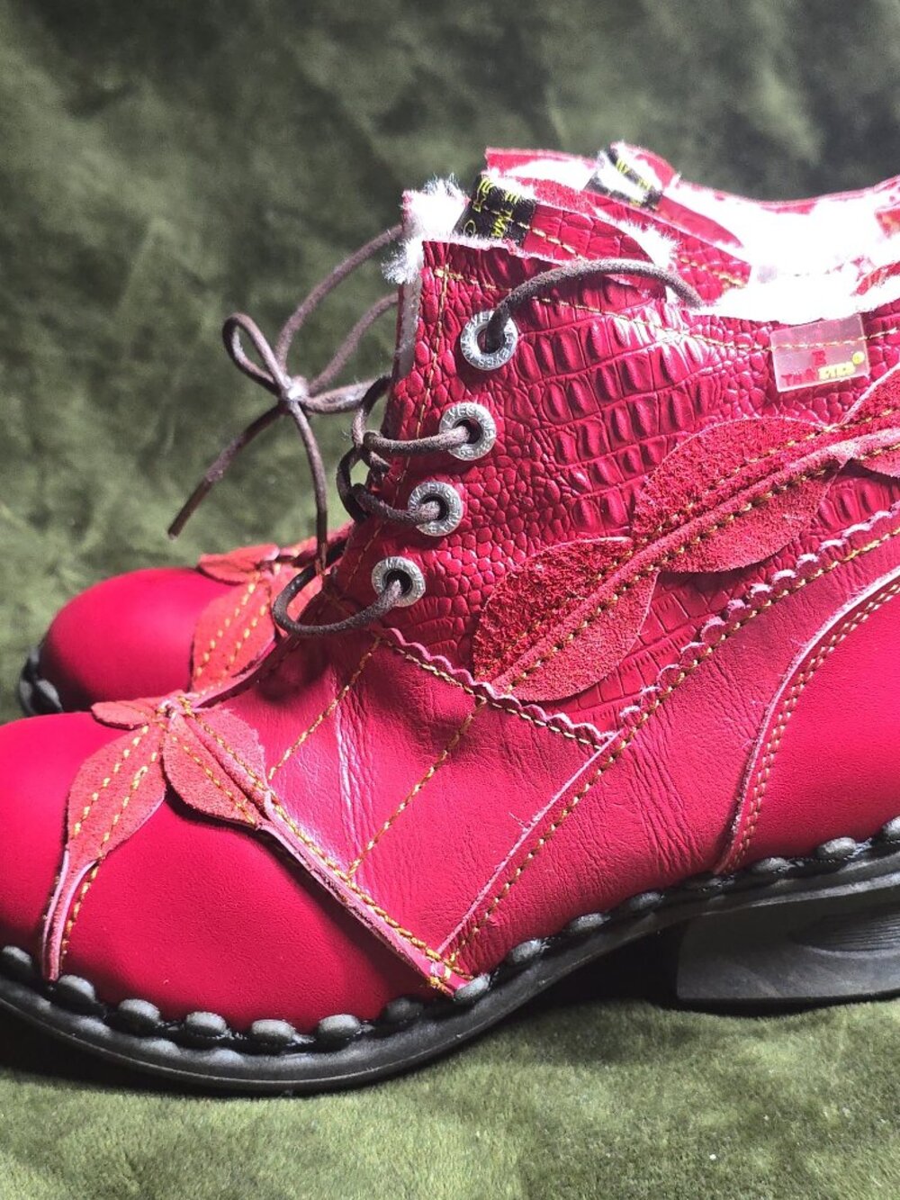 TMA EYES Red Leather Ankle Boots Fleece Lined Lace-Up Women's 8.5 (EUR 39) New